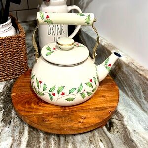 Lenox Holly Berry Ceramic Enamel Teapot!